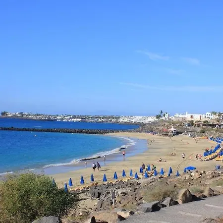 In Playa Blanca Sleeps 4 Includes Air Con And Wifi 0 Villa Playa Blanca (Lanzarote)